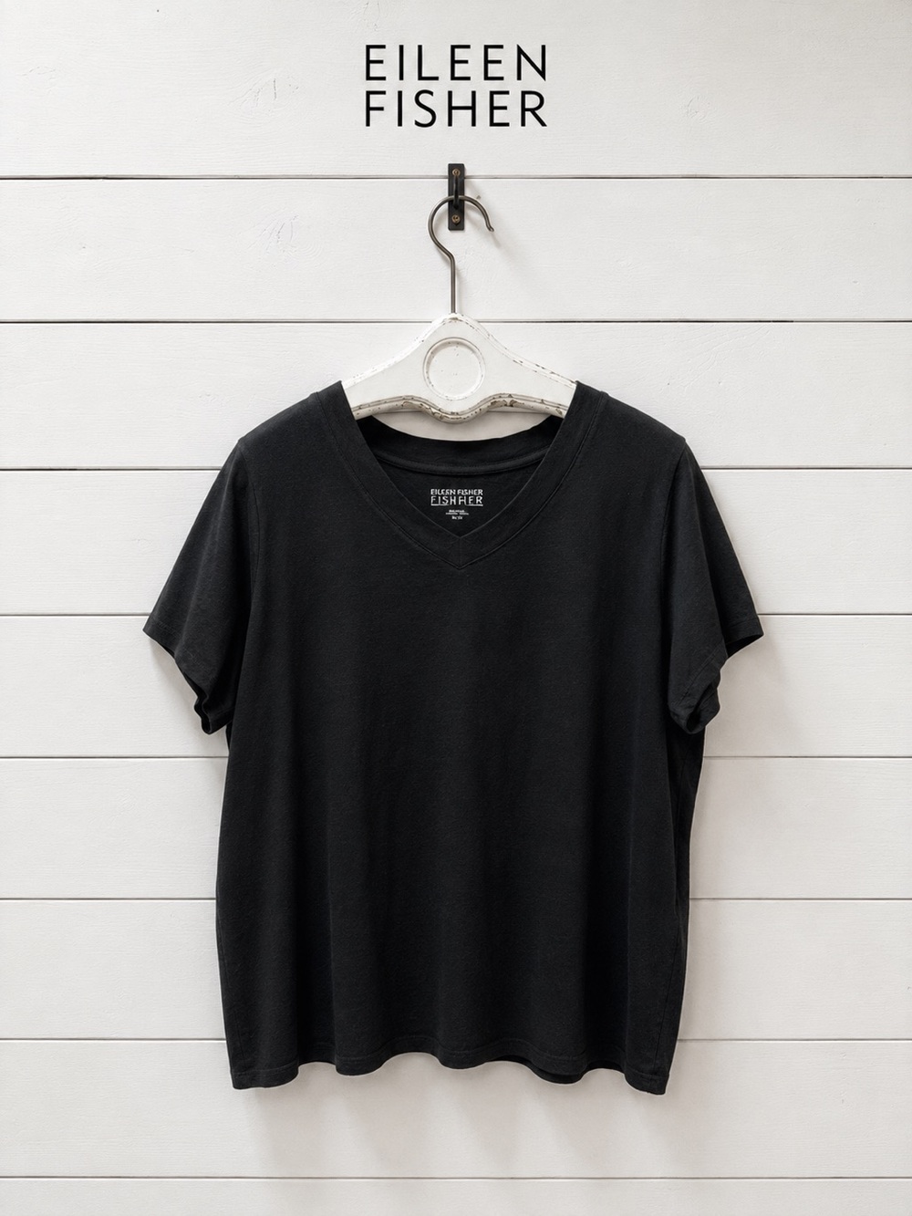 Eileen Fisher Organic Cotton V-Neck Tee – Black – Size XL